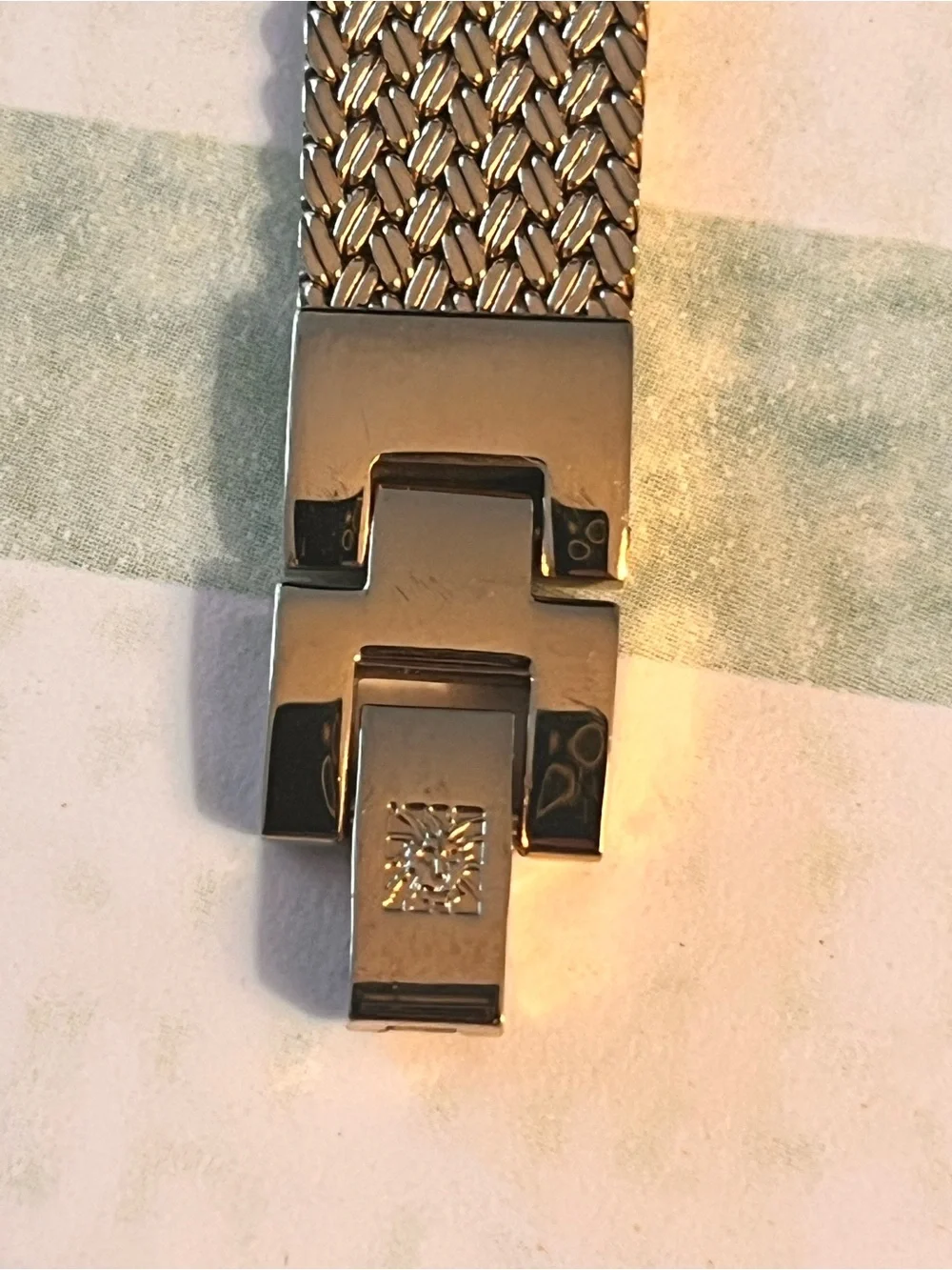 Anne Klein watch excellent